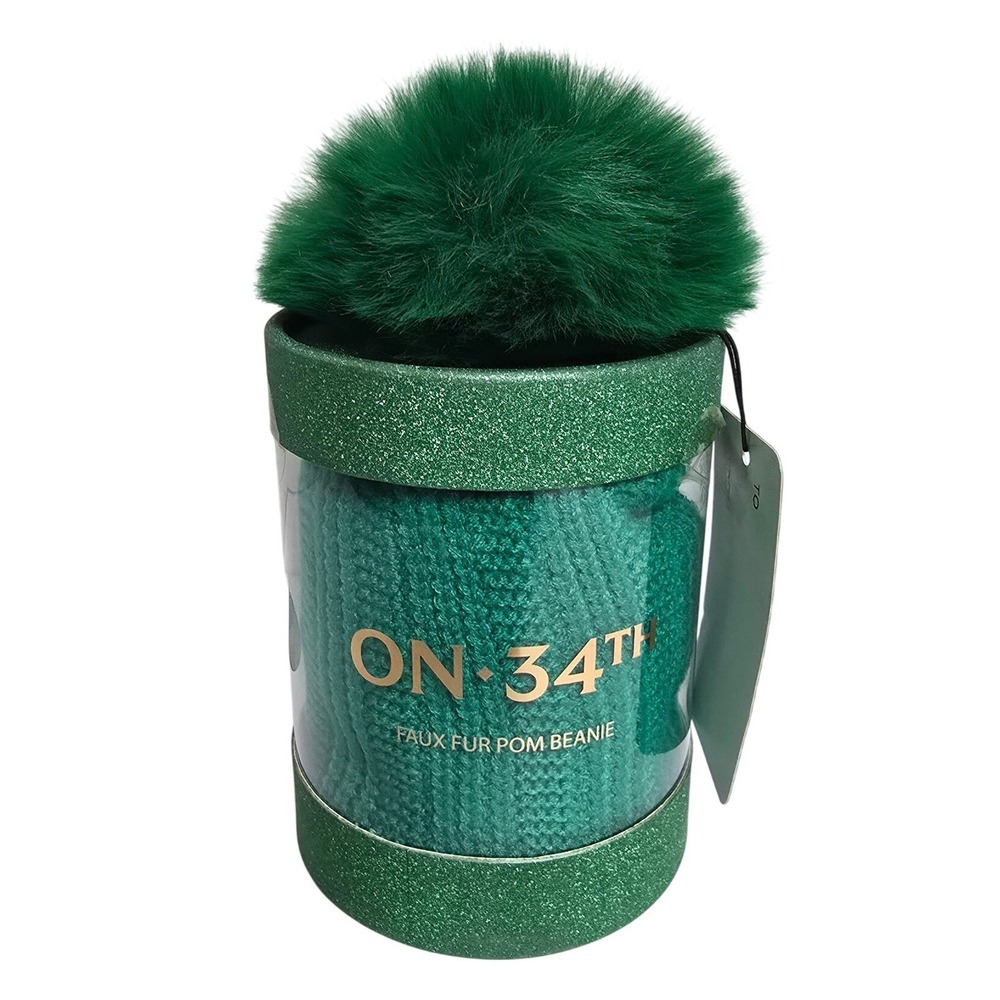 On 34th Womens Green Ribbed Knit Beanie Faux Fur Pom Pom Hat NWT Gift Box